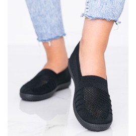 Tmavě černé prolamované tenisky Slip On černý 1