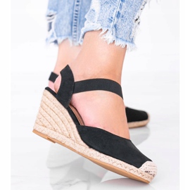 Černé espadrilky na klínku Louise černý 2