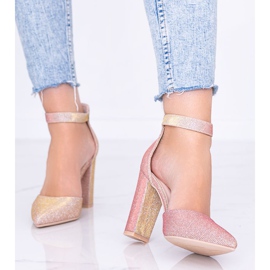 Růžové lesklé lodičky na Milaině postu růžový zlatý 1