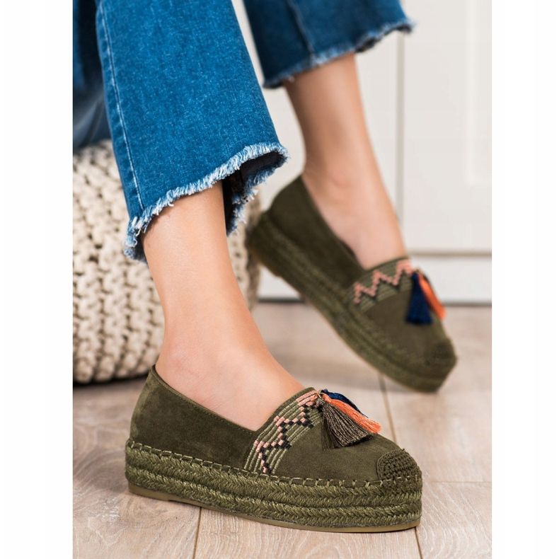 Coura Semišové espadrilky s třásněmi zelený 1