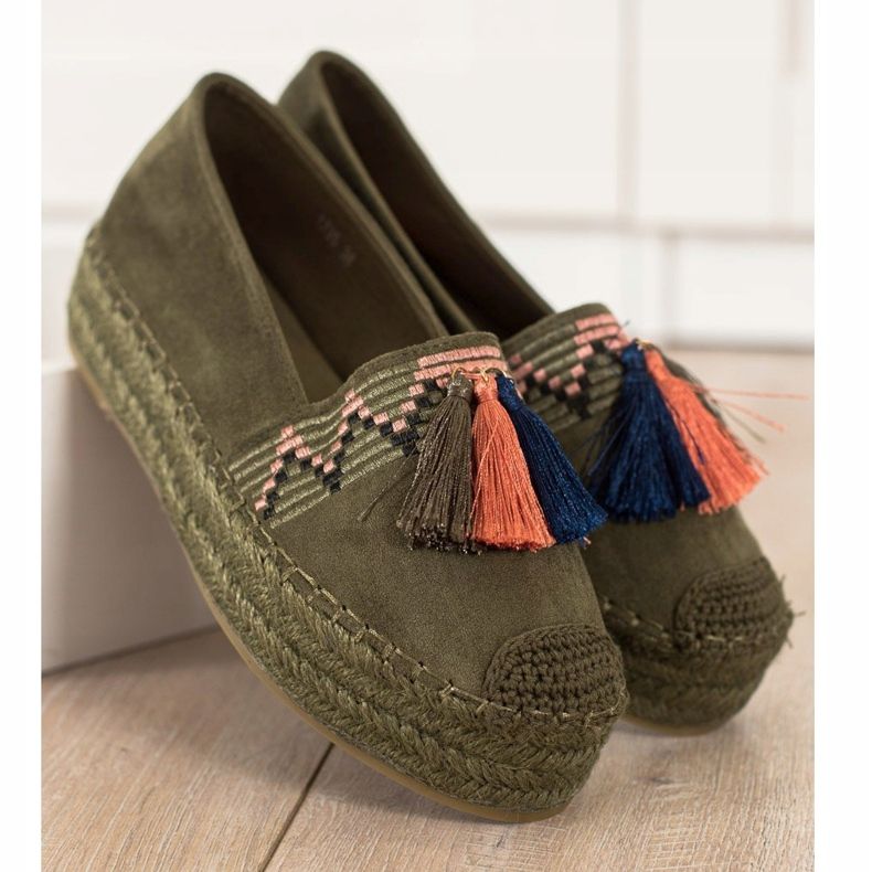 Coura Semišové espadrilky s třásněmi zelený 2