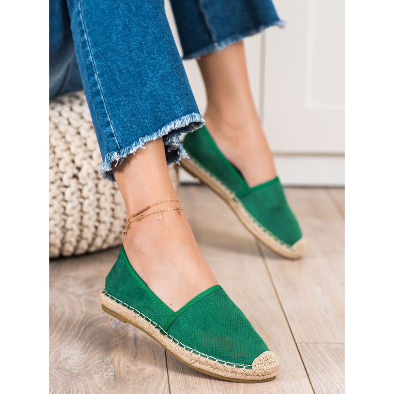 SHELOVET Zelené prolamované espadrilky zelený 2