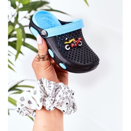 Dětské pěnové pantofle Kroks Black-Blue Oliver černý modrý 2
