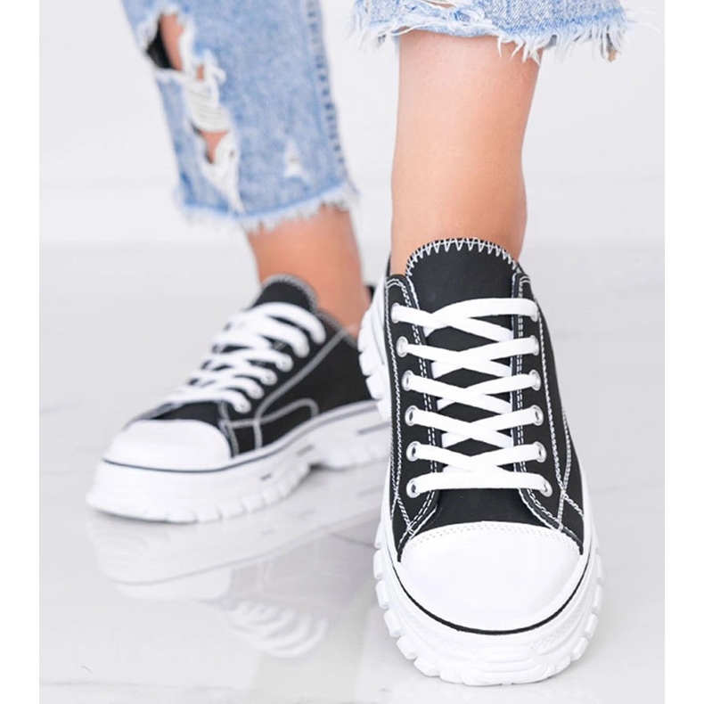 Dámské černé tenisky na tlusté podrážce Georgia černá 1