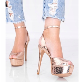 Růžové sandály na vysokém podpatku Megi růžový 1 Růžové sandály na vysokém podpatku Megi růžový 1