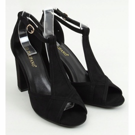 Černé sandály na vysokém podpatku P1L1798-3 Black černý 1