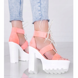 Růžové sandály na silné platformě Hera růžový 1