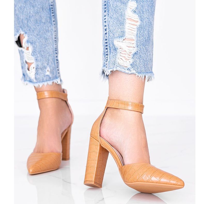 Velbloudí lodičky na sloupku ve vzoru krokodýlí kůže Glamour hnědý 1