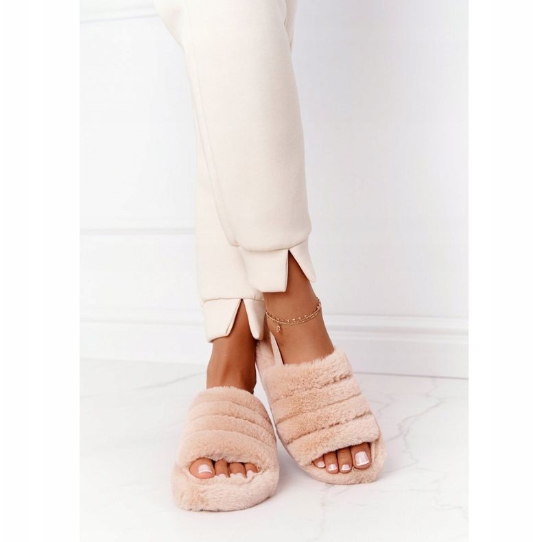 PS1 Kožešinové pantofle na béžové platformě sněhové vločky béžový 2