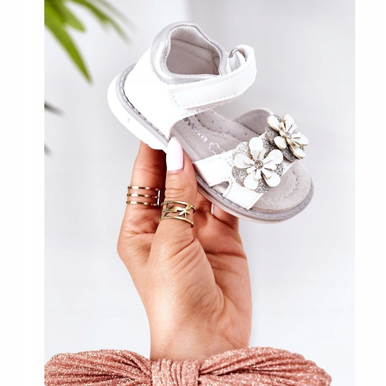 Apawwa Dětské sandály s bílým suchým zipem Maysa 1