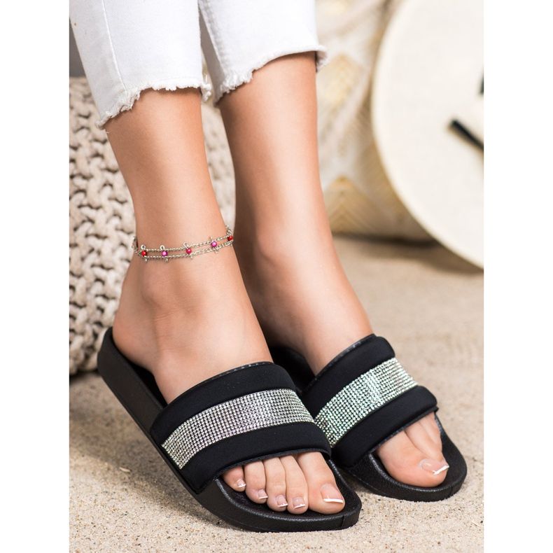 SHELOVET Pantofle s krychlovým zirkonem černá 1