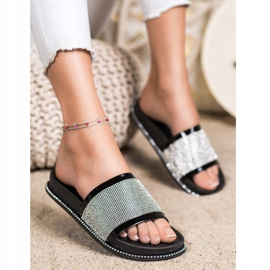 SHELOVET Lesklé černé pantofle černá 1