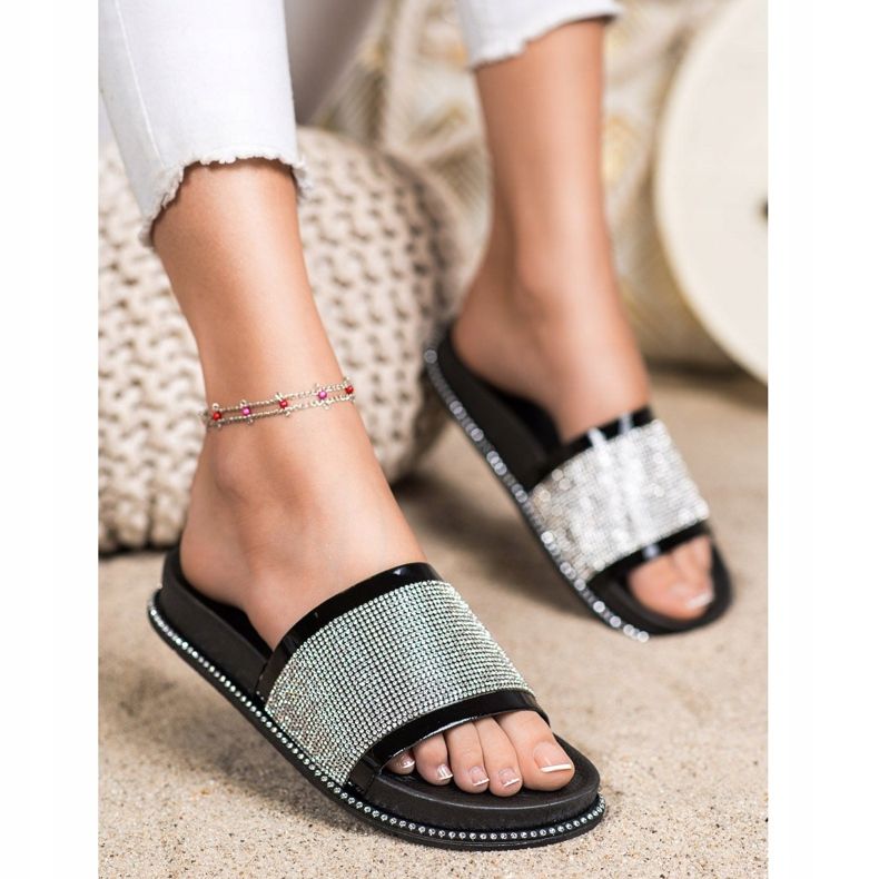 SHELOVET Lesklé černé pantofle černá 1