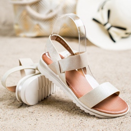 Best Shoes Módní nazouvací sandály zlatý 1