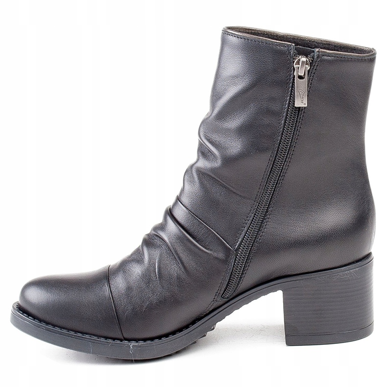 Marco Shoes Pohodlné černé kožené boty s řasením černý 2