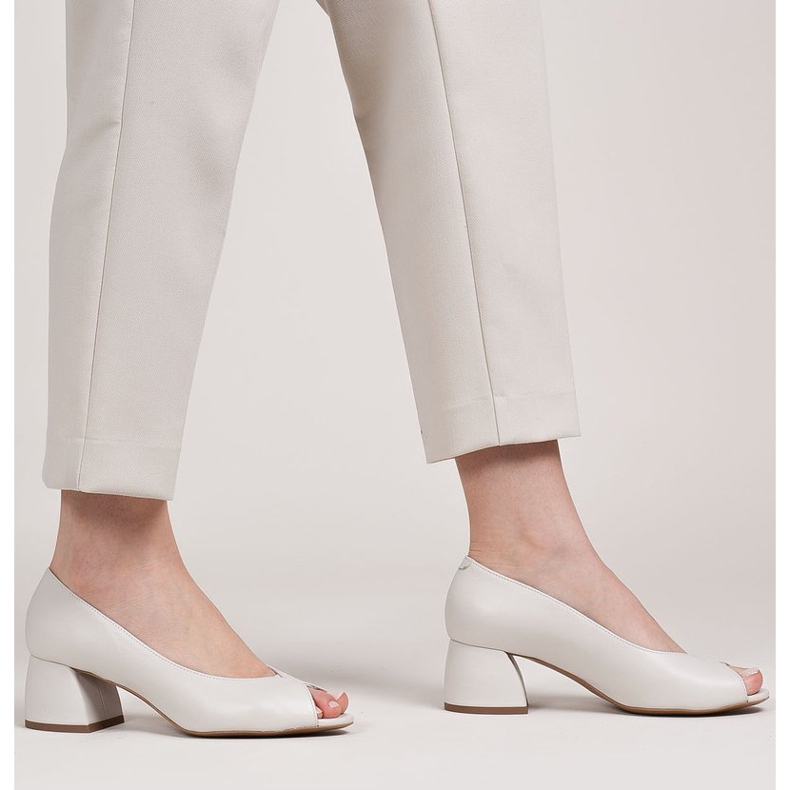 Marco Shoes Béžové kožené lodičky 1576P se stabilním podpatkem béžový 1