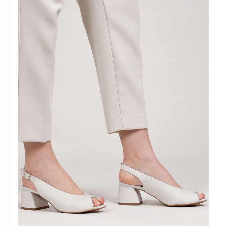 Marco Shoes Bílé kožené sandály 1573P se stabilním podpatkem bílý 1