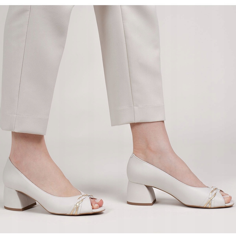 Marco Shoes Bílé kožené lodičky 1577P se stabilním podpatkem bílý 2