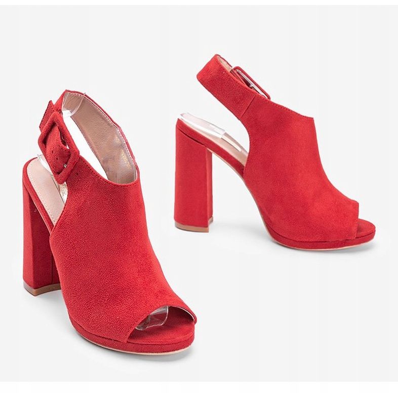 Sandály s červenou stopkou z Malé Itálie červené 1