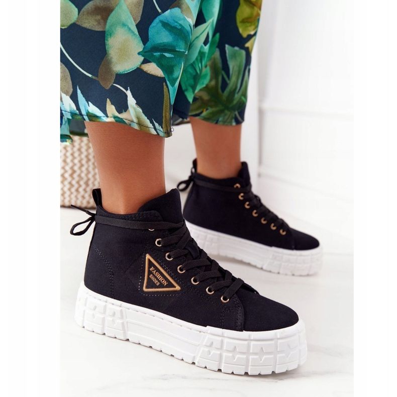 Dámské vysoké tenisky na černé manhattanské platformě černá 1