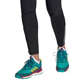 Běžecké boty Adidas Terrex Agravic Flow W FV2483 vícebarevný zelený 2