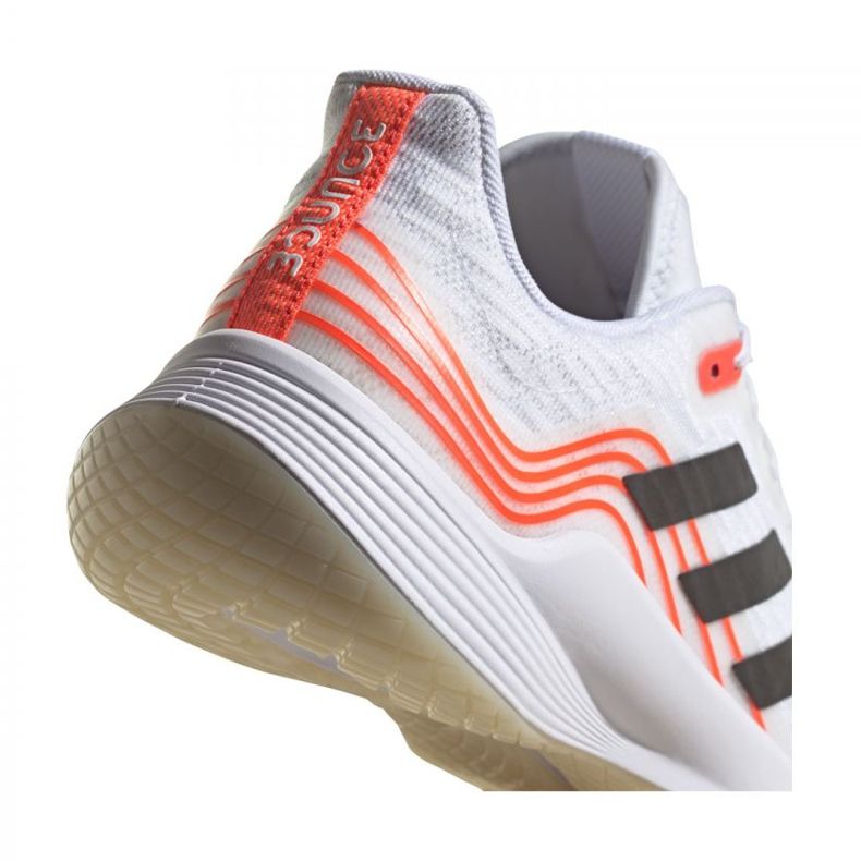 Boty Adidas Novaflight M GW2320 vícebarevný bílý 1