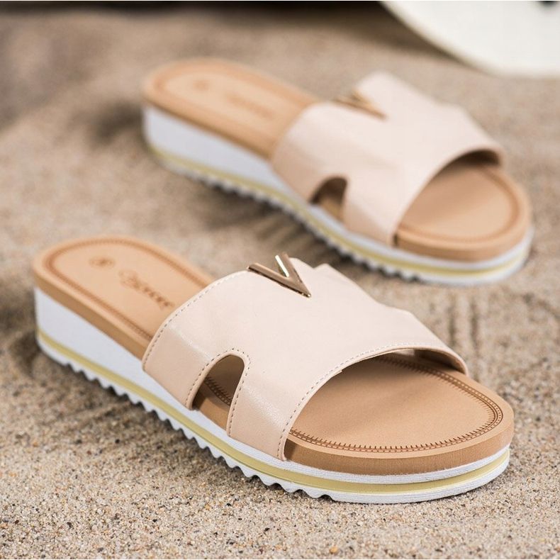 Groto Gogo Klasické pohodlné pantofle béžový 1