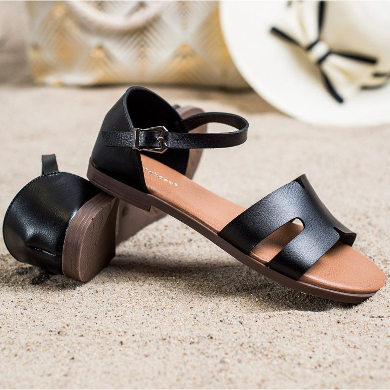 Ideal Shoes Klasické sandály vyrobené z ekologické kůže černá 1