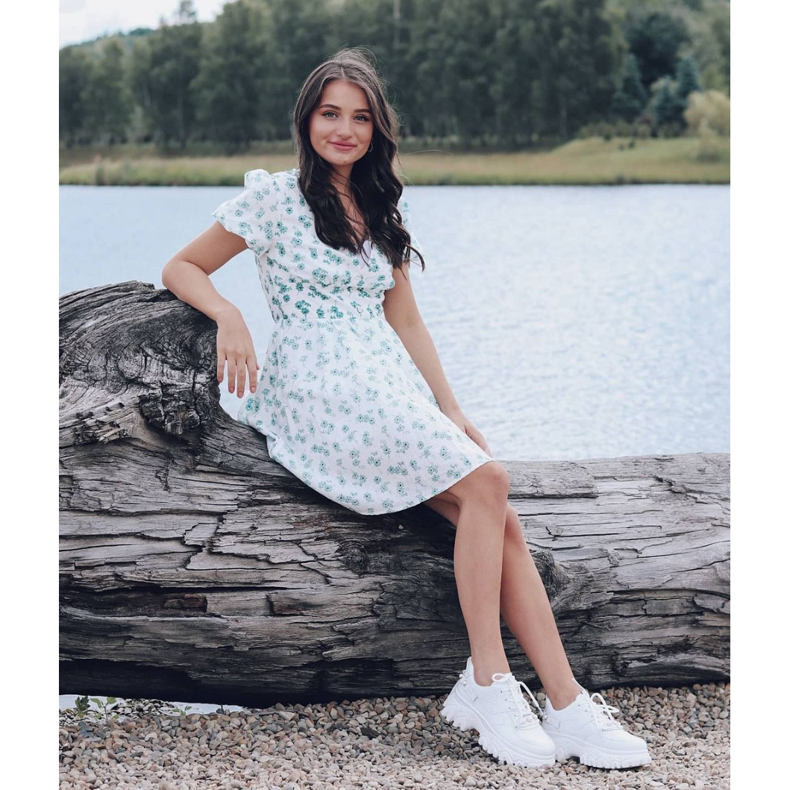 SHELOVET Bílé tenisky s perlami bílý 1