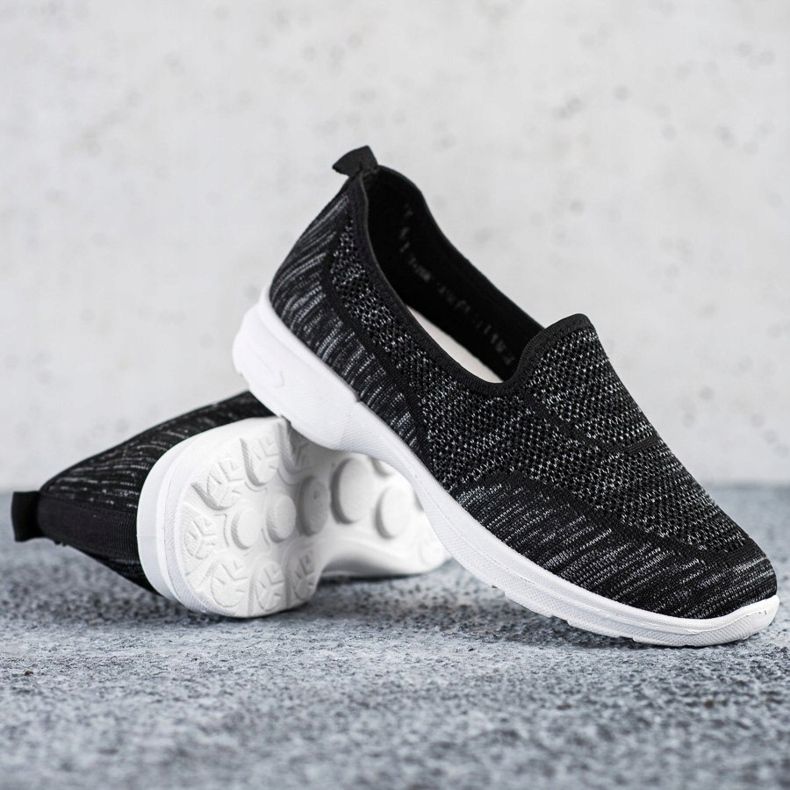 SHELOVET Prolamované sportovní boty černá 1