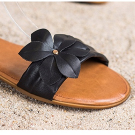 Diamantique Černé sandály s květinou černá 2