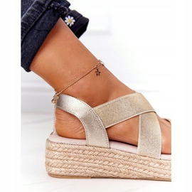 Klínové sandály s žebrovaným Big Star HH274414 Golden zlatý 4