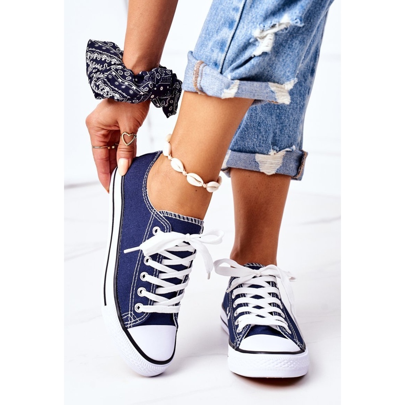 Dámské klasické tmavě modré tenisky Omerta modrý 2