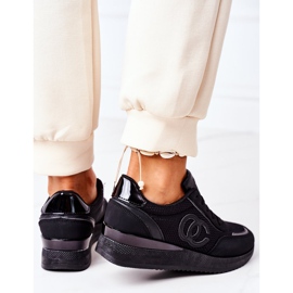 PE1 Dámská sportovní obuv Tenisky Black Under Control černá 1 PE1 Dámská sportovní obuv Tenisky Black Under Control černá 1