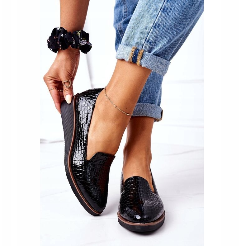 Lakované boty na klínku Vinceza 10675 Black černá 2