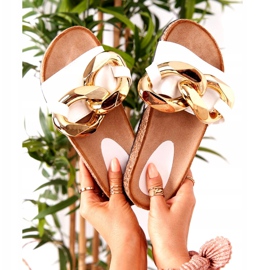 PS1 Bílé žabky s řetězem Poslední tanec bílý zlatý 6