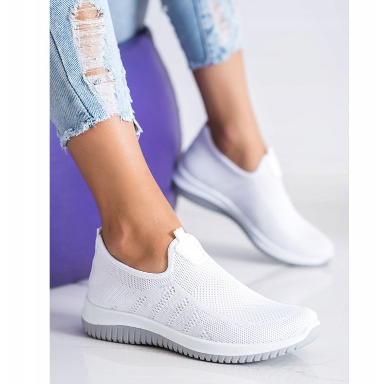 SHELOVET Nazouvací sportovní obuv bílý 2