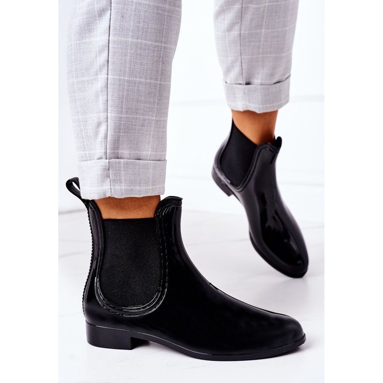 Lesklé černé deštníky Jodhpur černá 2 Lesklé černé deštníky Jodhpur černá 2