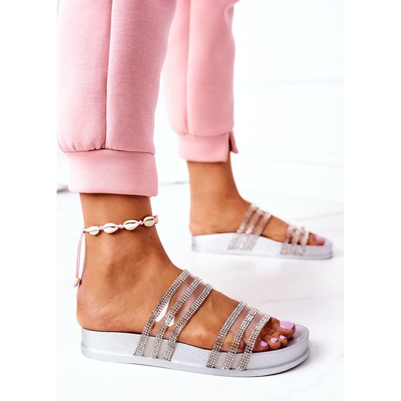 PS1 Gumové pantofle se stříbrným kubickým zirkonem vám chybí 2 PS1 Gumové pantofle se stříbrným kubickým zirkonem vám chybí 2