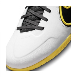 Kopačky Nike React Legend 9 Pro Ic M DA1183-107 vícebarevný bílý 2