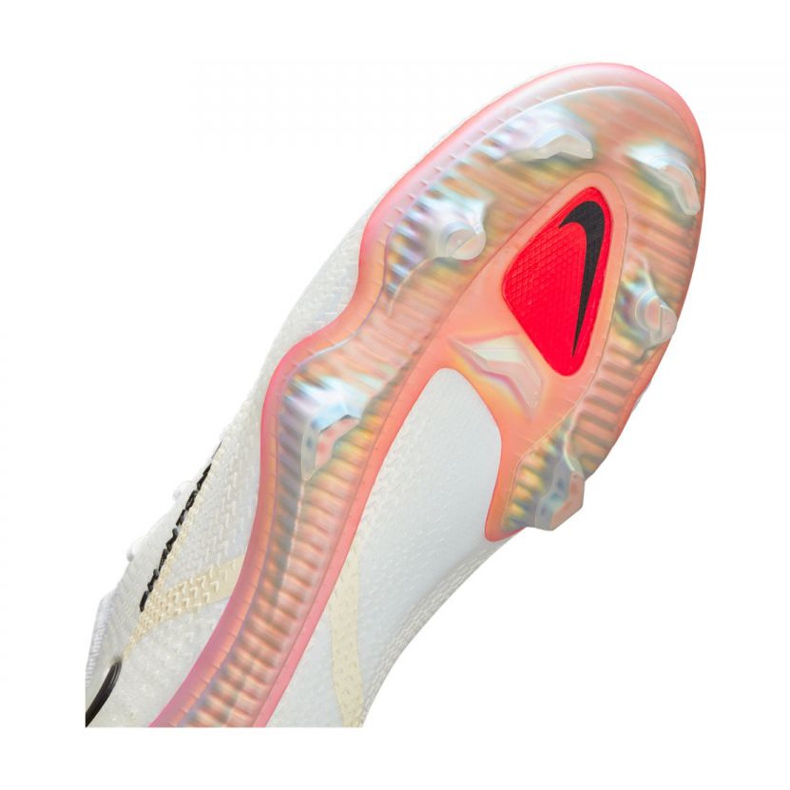 Kopačky Nike Phantom GT2 Elite Fg M CZ9890-121 vícebarevný bílý 2