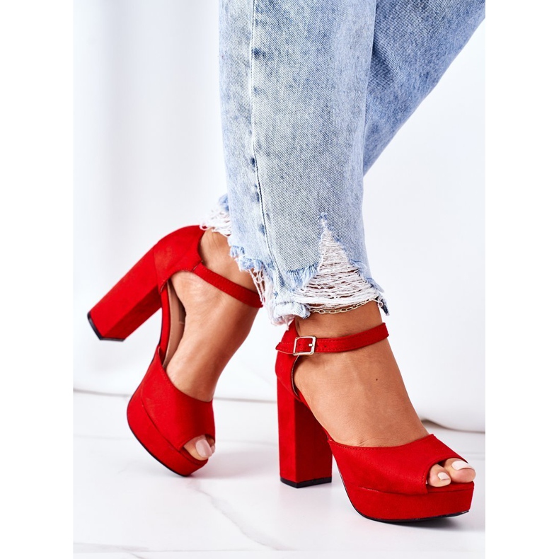PW1 Semišové sandály na červeném baru Silvia 1
