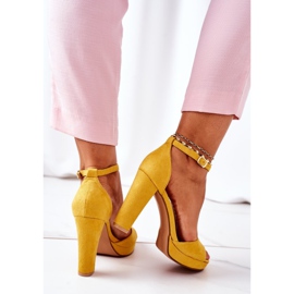 PW1 Sandály Sarah Yellow Suede Na Tyči žluť 1