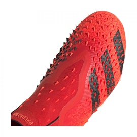 Kopačky Adidas Predator Freak + Fg M FY6238 vícebarevný červený 2