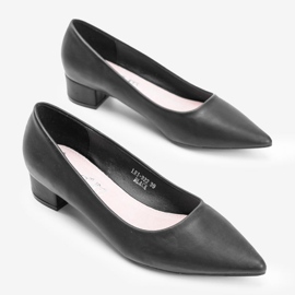 Černé lodičky na nízkém sloupku Zafiry černá 1