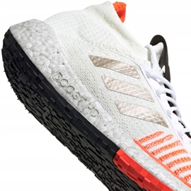 Boty Adidas PulseBOOST Hd M EE9564 bílý pomerančový 2