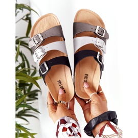 Kožené profilované pantofle Big Star HH274588 černé a stříbrné černá stříbrný 1