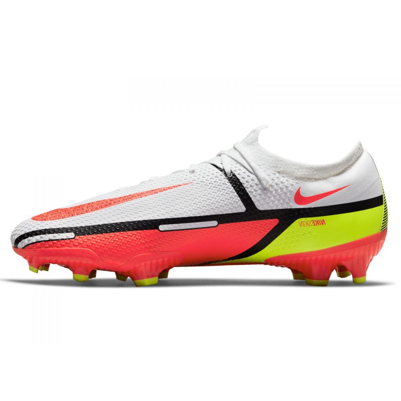 Kopačky Nike Phantom GT2 Pro Fg M DA4432-167 vícebarevný bílý 1