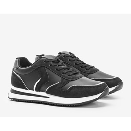 Černé tenisky s metalickými detaily Delta černá 1