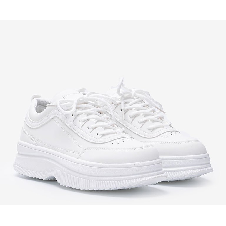 Bílé tenisky s matným povrchem Andreia bílý 1 Bílé tenisky s matným povrchem Andreia bílý 1